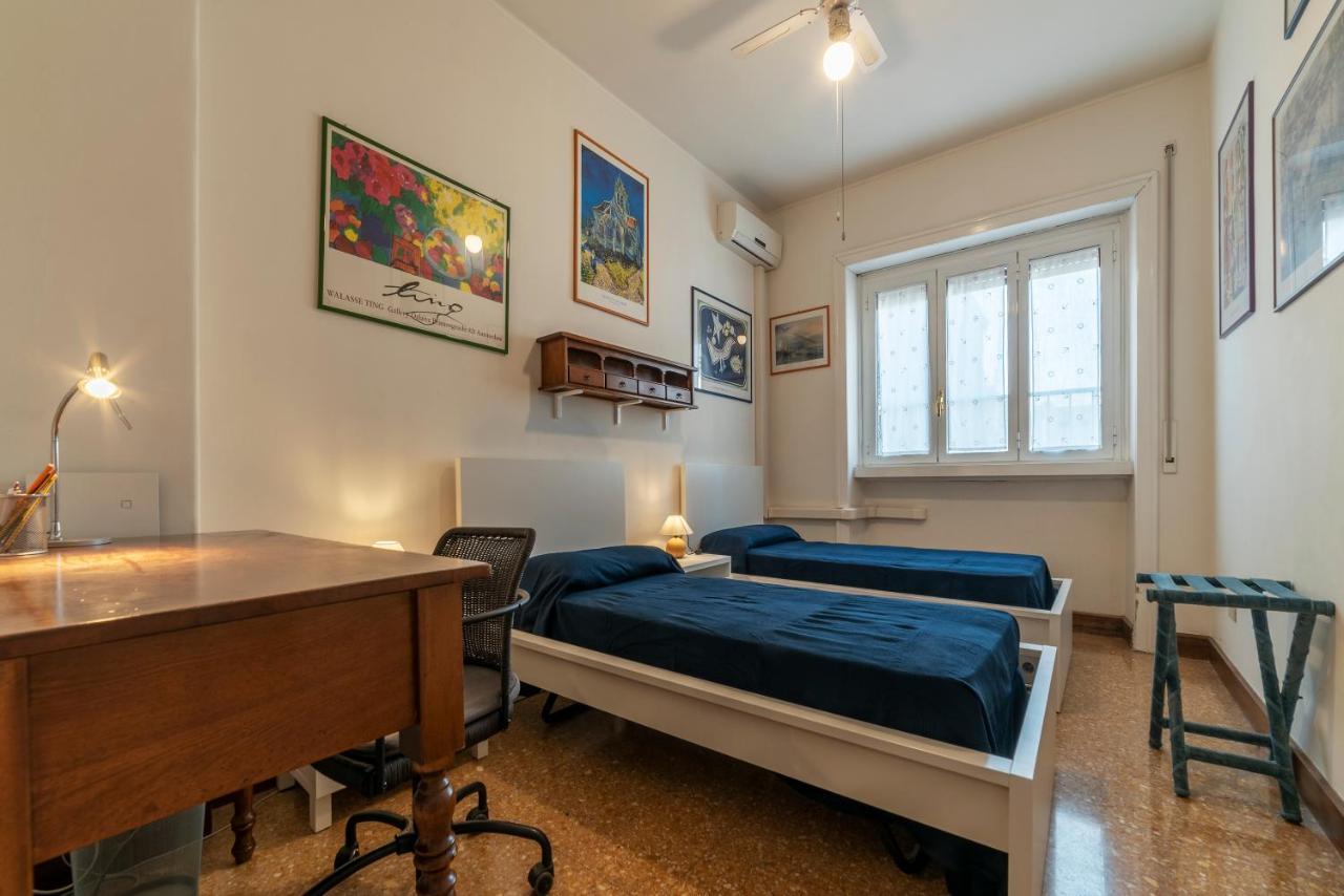 רומא Roomy And Bright Apartment With Terrace מראה חיצוני תמונה